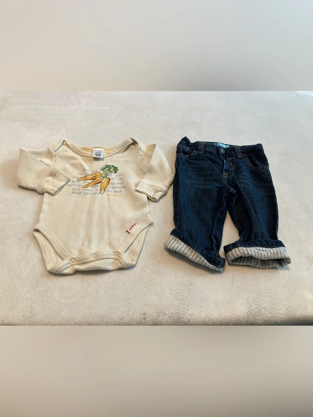 Cream Waffle Baby Bodysuit with Carrot Graphic and Cuffed Blue Jeans